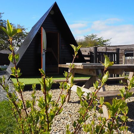 Отель Carrowmena School House & Glamping Лимавади Экстерьер фото